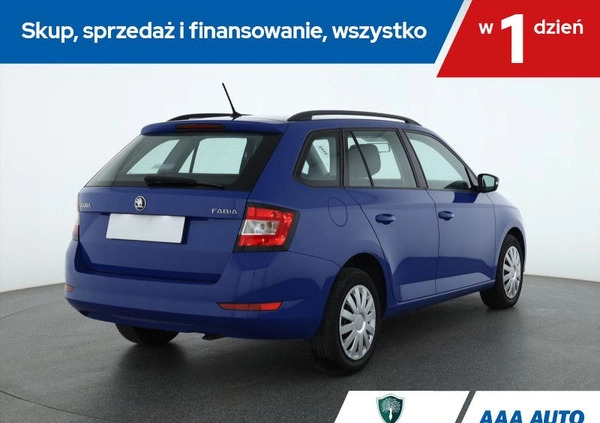 Skoda Fabia cena 37000 przebieg: 98937, rok produkcji 2018 z Dobrzyca małe 154